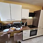 Exklusives Und Helles Erdgeschoss-Apartment No 2 Im Zentrum Von Kassel, Schnelles 1Gbit Internet, Geschirrspueler, Boxspringbetten