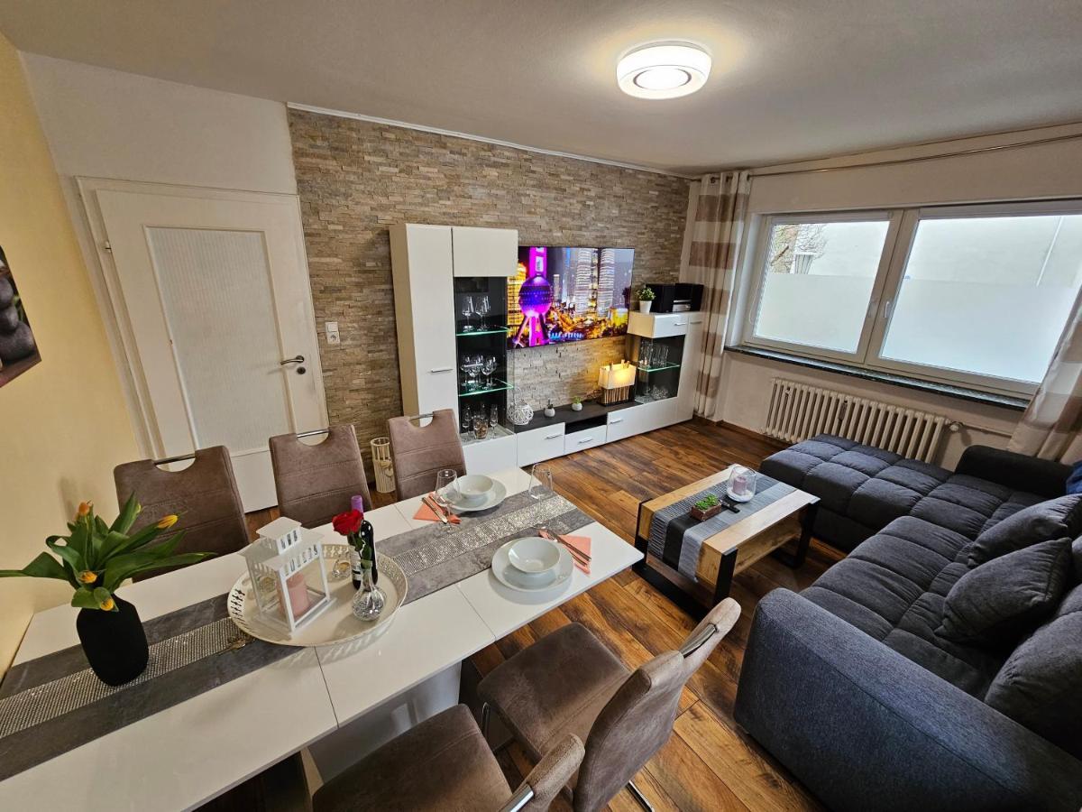 Exklusives Erdgeschoss-apartment: Zentrale Lage, Highspeed-internet & Komfort Apartment *