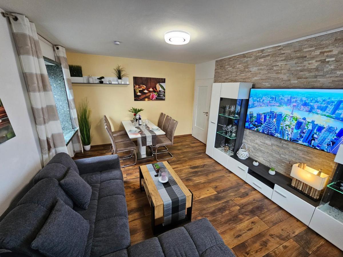 Exklusives Erdgeschoss-apartment: Zentrale Lage, Highspeed-internet & Komfort * Kassel