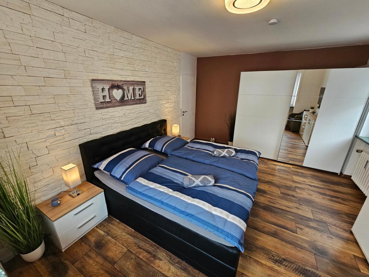 Exklusives Erdgeschoss-apartment: Zentrale Lage, Highspeed-internet & Komfort