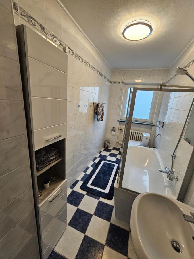 Apartment Exklusives Erdgeschoss-apartment: Zentrale Lage, Highspeed-internet & Komfort *
